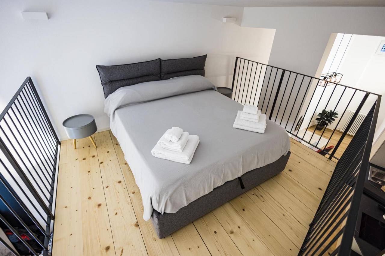 Loft La Sedia Rossa - Centro Storico Lejlighed Milano Eksteriør billede