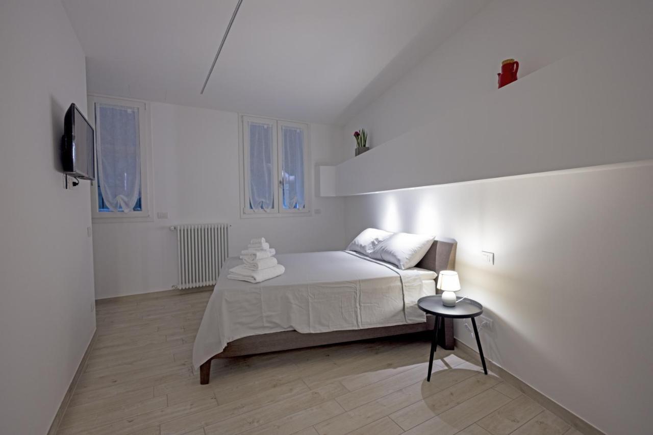 Loft La Sedia Rossa - Centro Storico Lejlighed Milano Eksteriør billede